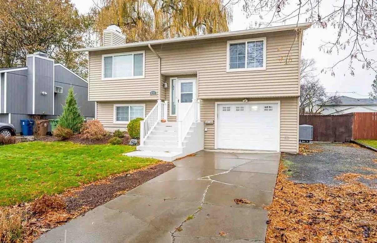 4253 E 29th Ave - Photo 2 of 13