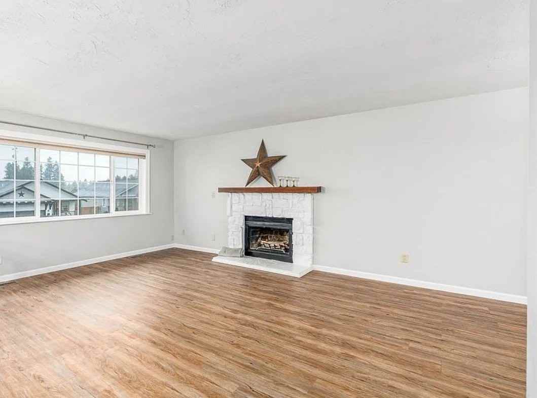 4253 E 29th Ave - Photo 3 of 13