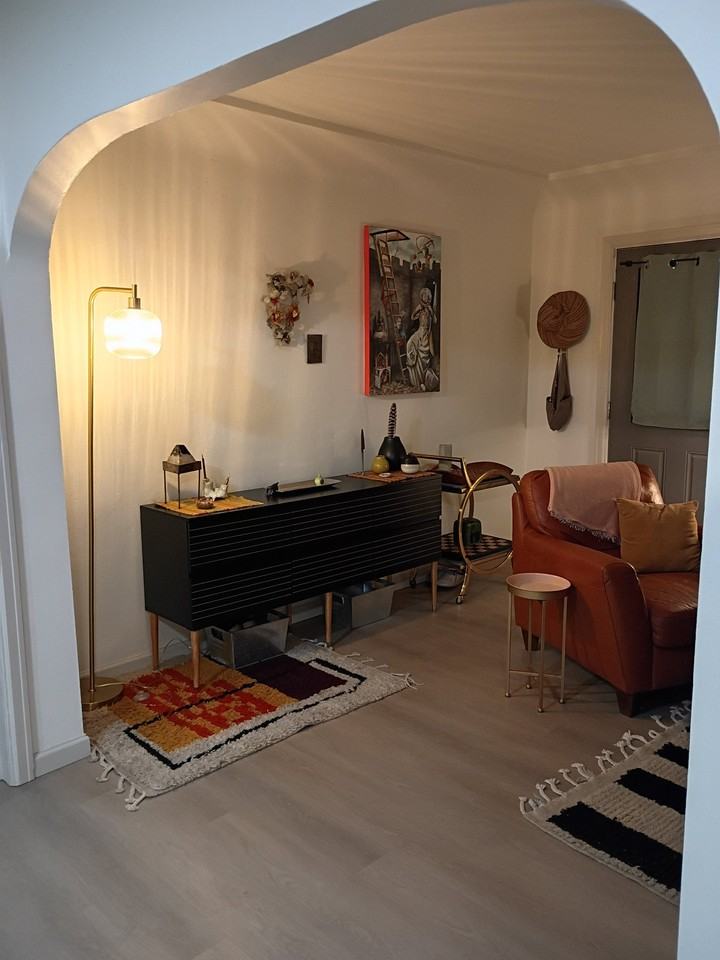 527 Gaylord Ave - Photo 5 of 16