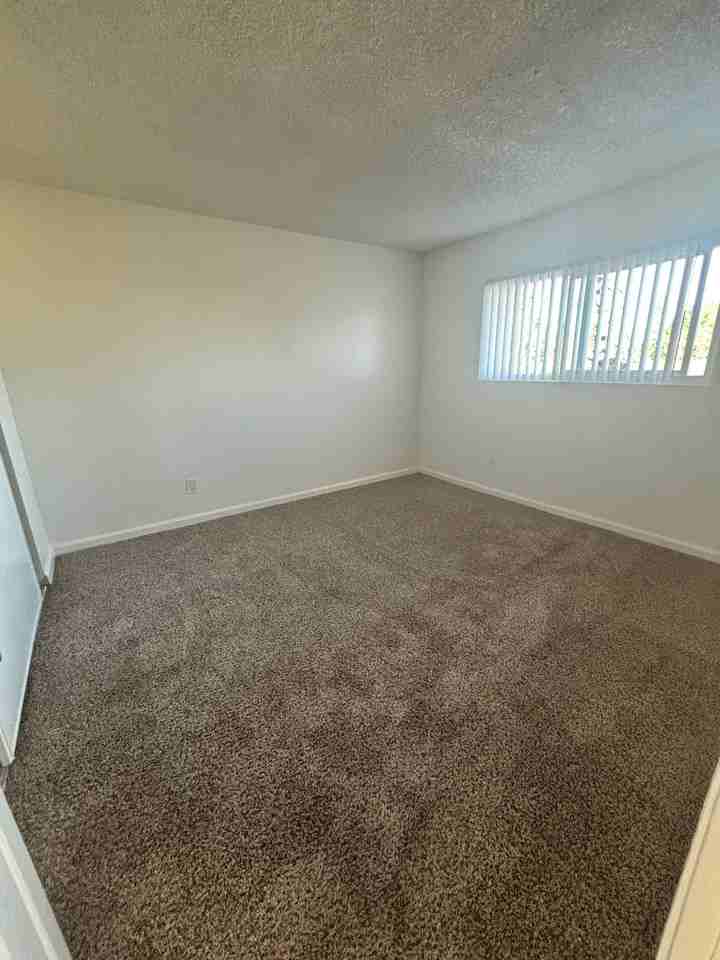 8202 Ashgrove Dr #13 - Photo 7 of 8