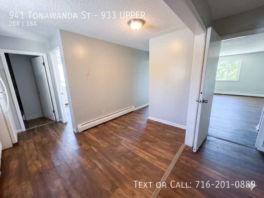 941 Tonawanda St #933UPPER - Photo 2 of 5
