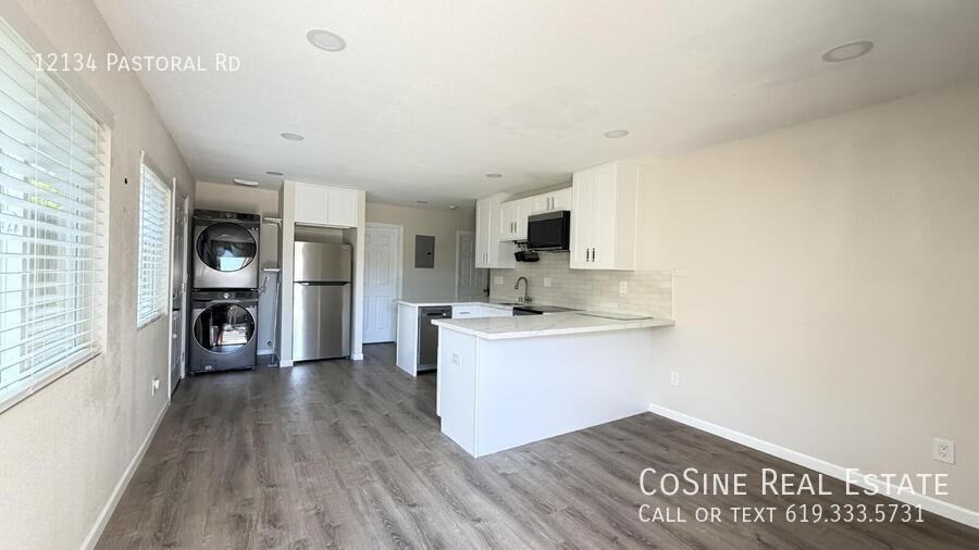 12134 Pastoral Rd - Photo 3 of 12