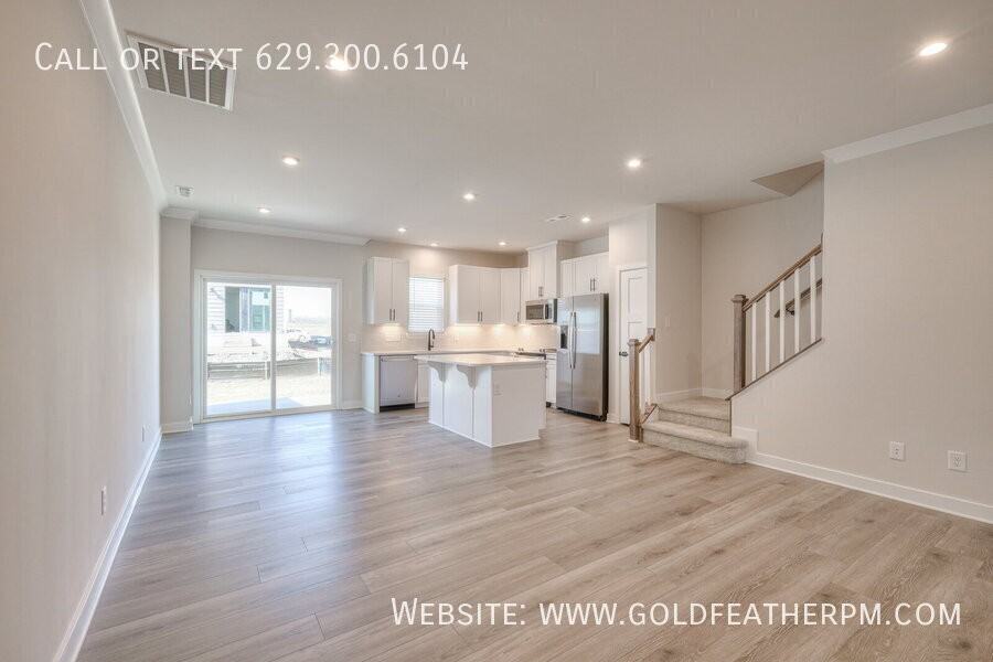 2009 Walnut Ln - Photo 5 of 32