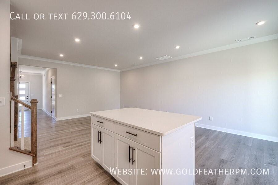 2009 Walnut Ln - Photo 6 of 32