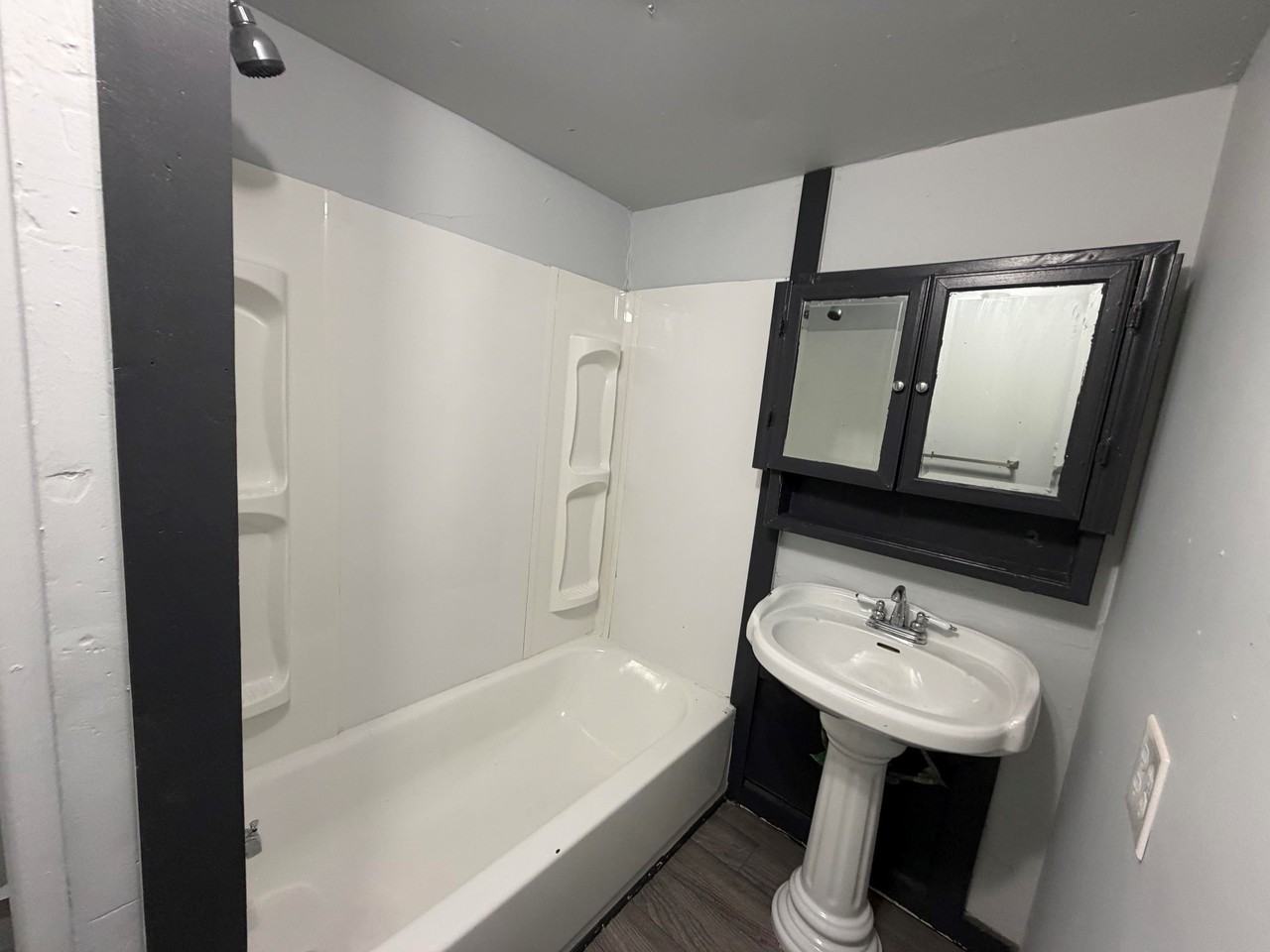 4 Tilman Ave - Photo 4 of 17