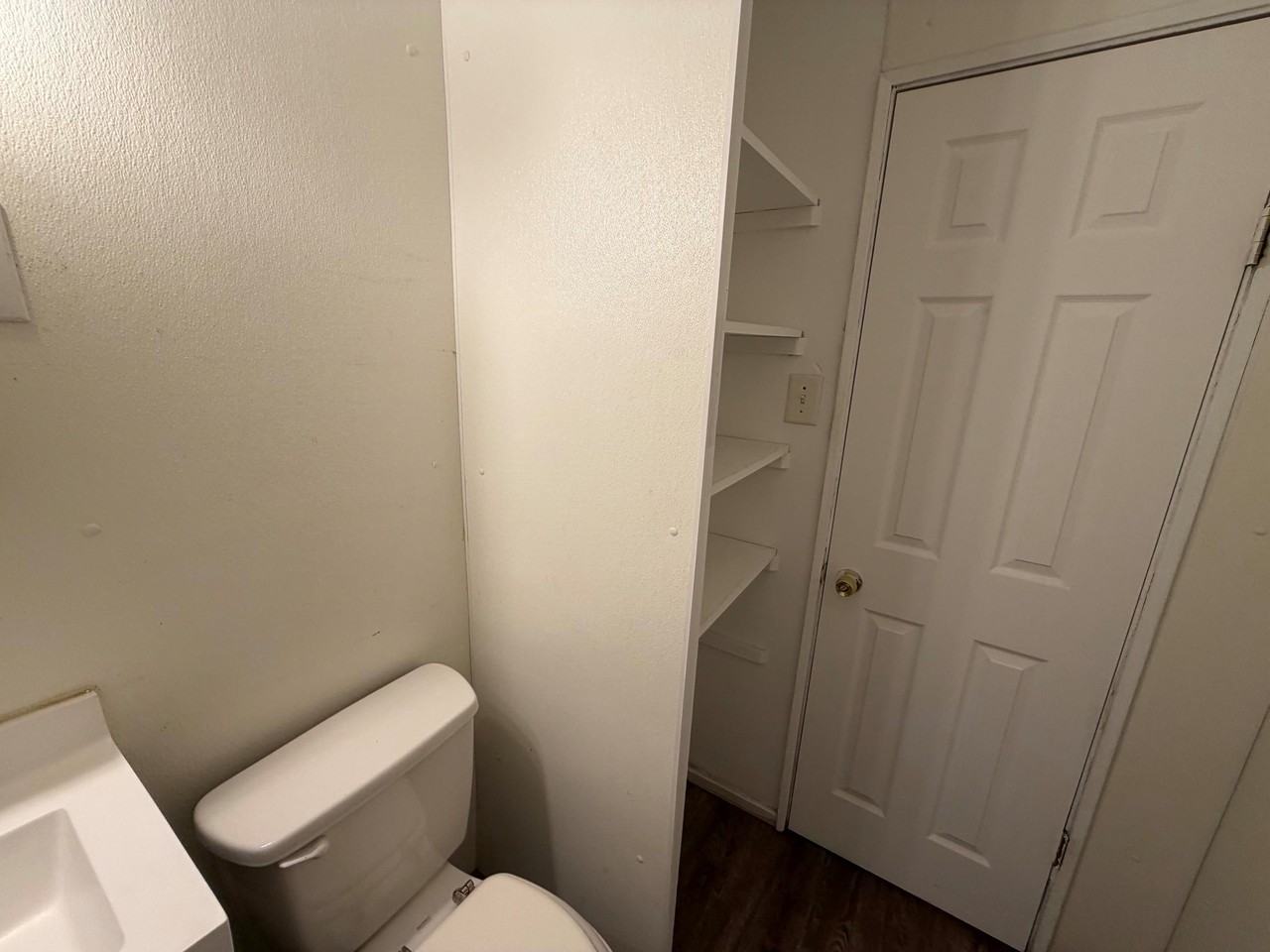 217 Edwards St - Photo 5 of 13