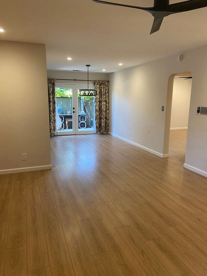 2414 Monroe Ave - Photo 4 of 13