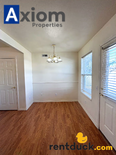 465 Taft Ave #B - Photo 2 of 27