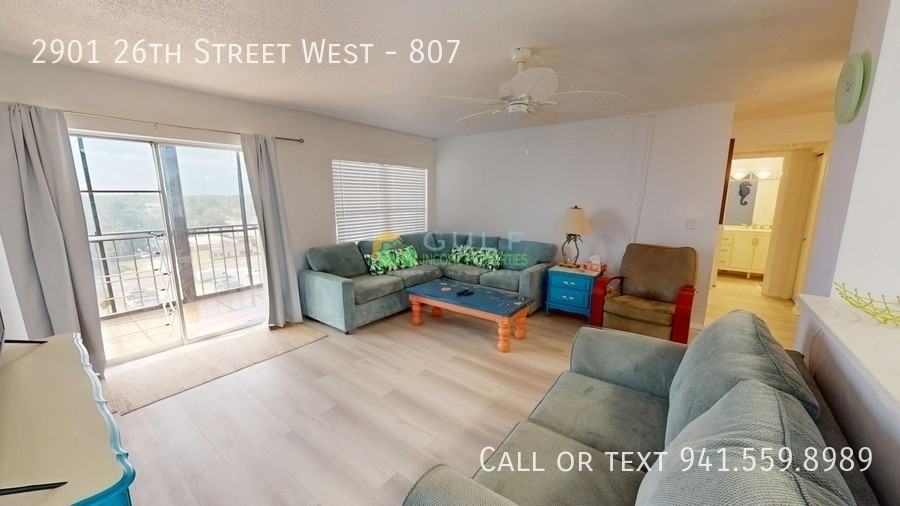 2901 26th St W - Photo 2 of 17