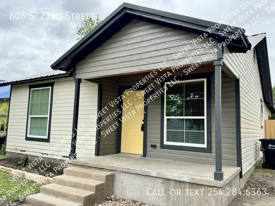 806 S 23rd St - Photo 2 of 15