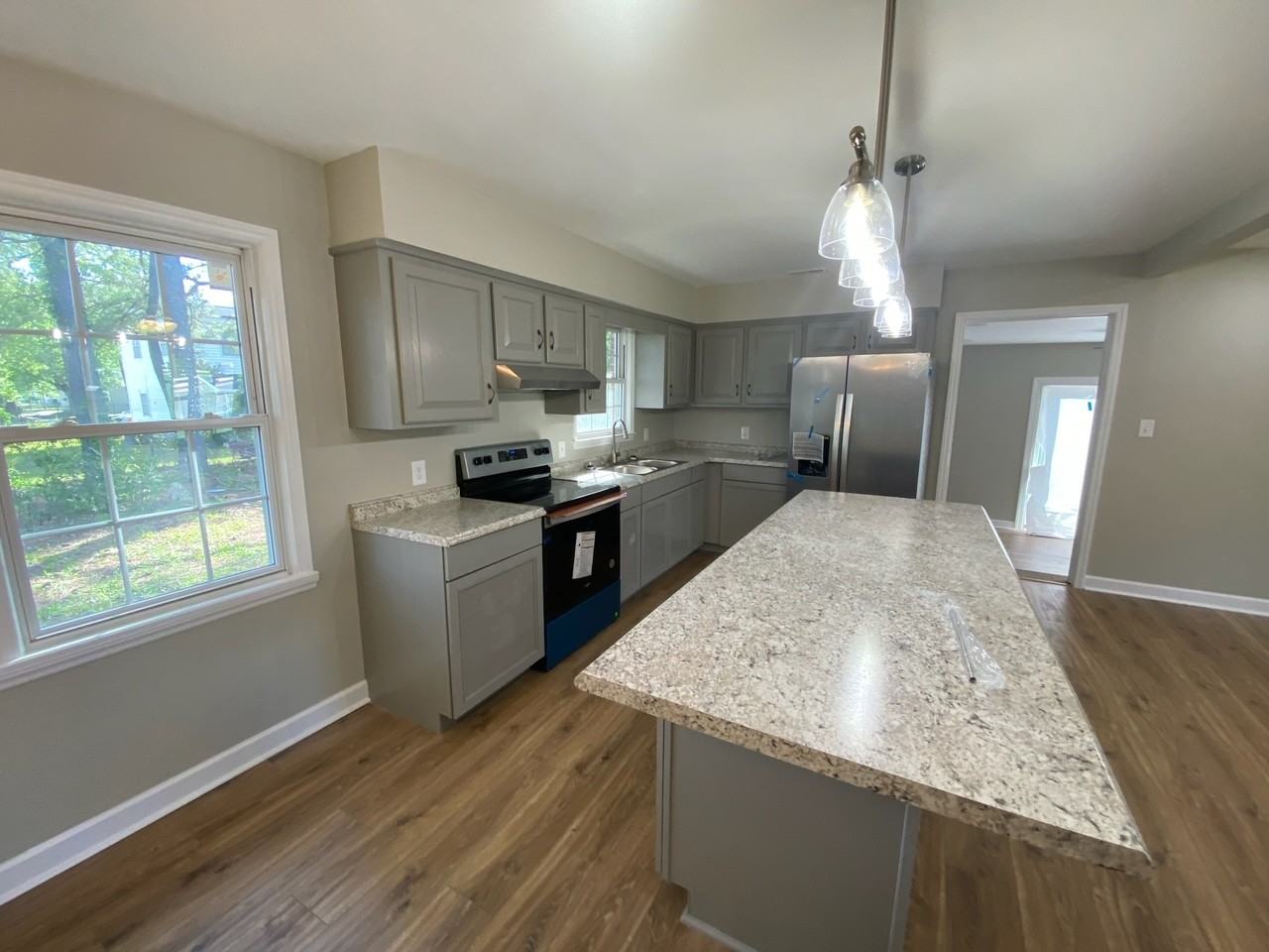 105 Fort Dr - Photo 6 of 17