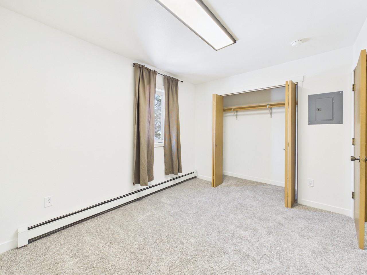 3712 Swenson Ave #8 - Photo 7 of 16