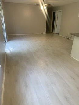 3855 Woodley Rd - Photo 7 of 9