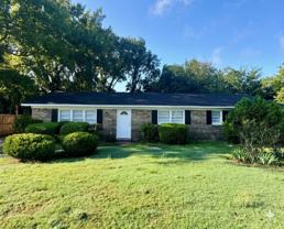 1206 Woodbridge Dr - Photo 1 of 1