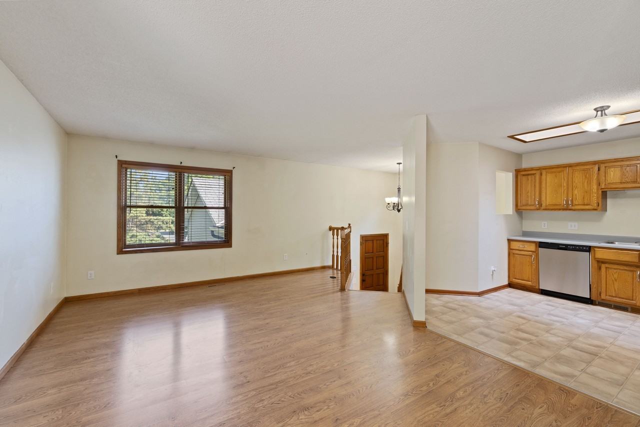 1711 Slater Ln #1 - Photo 5 of 27