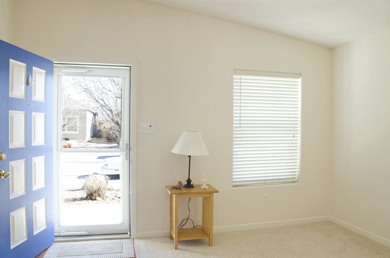 10439 Calle Acanta Northwest - Photo 3 of 32