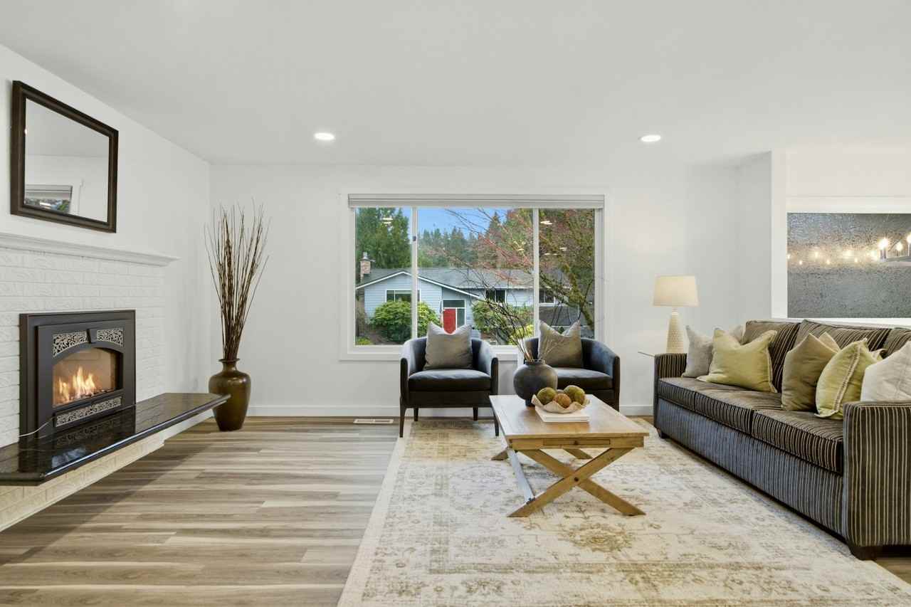 11742 Northeast 150th Place - Photo 3 of 28