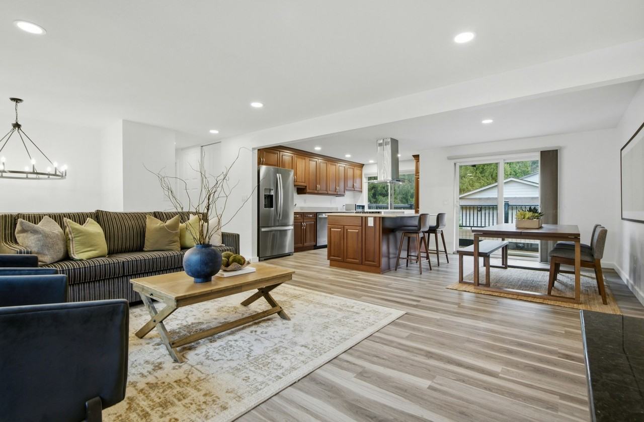 11742 Northeast 150th Place - Photo 4 of 28