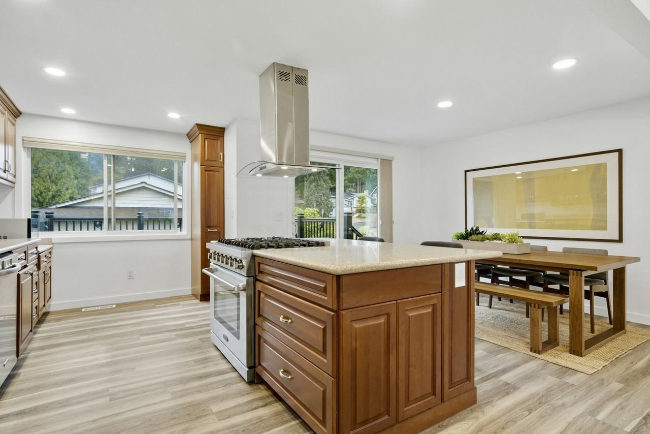 11742 Northeast 150th Place - Photo 7 of 28