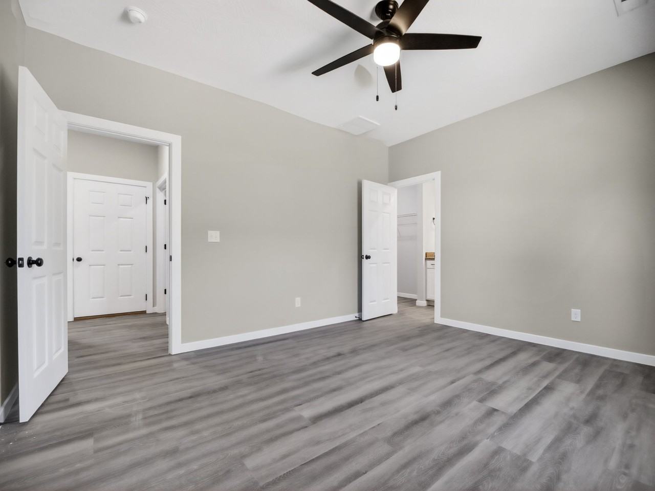 42 Whitley Ln #1 - Photo 5 of 10