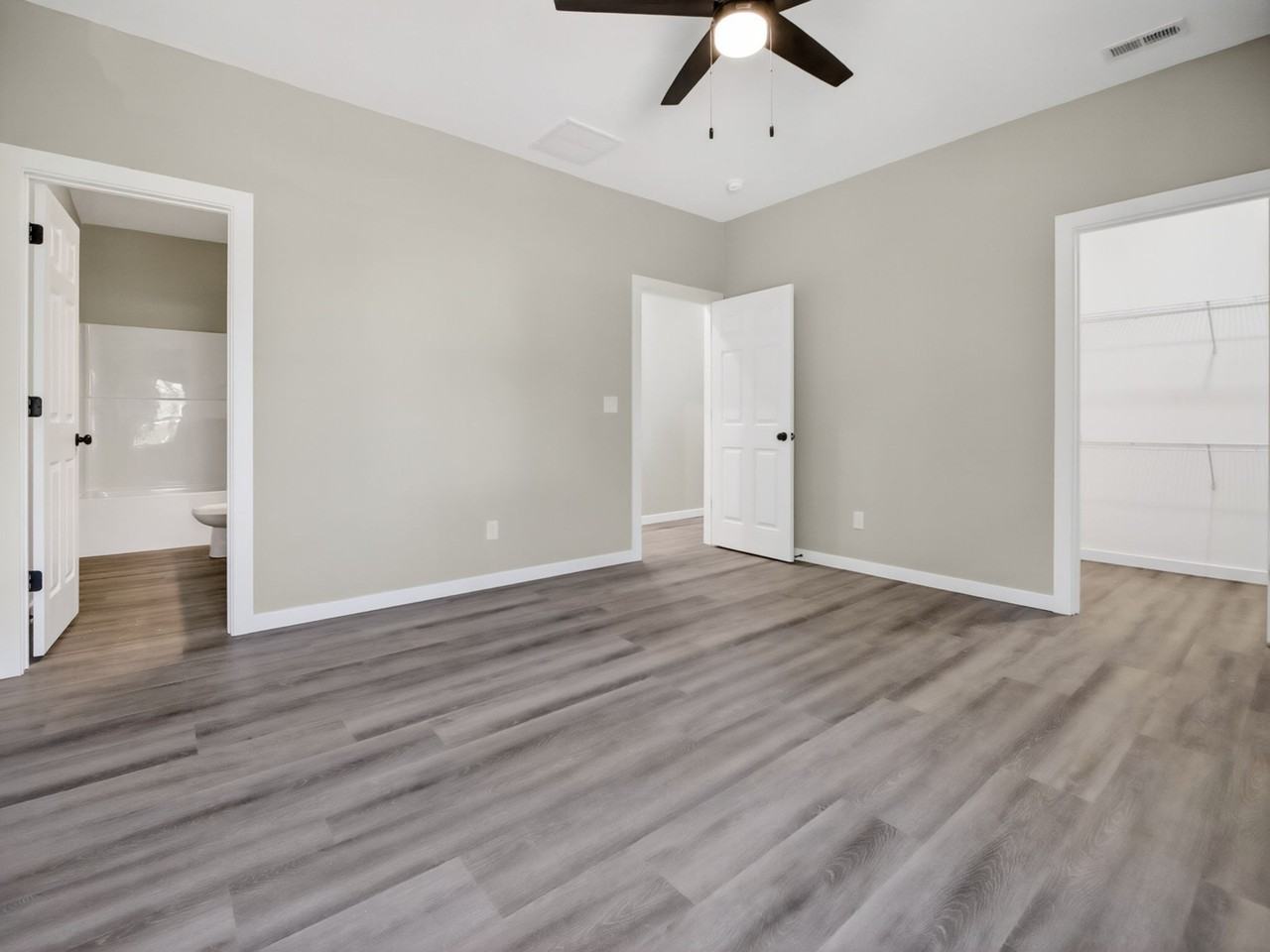 43 Whitley Ln #1 - Photo 6 of 8