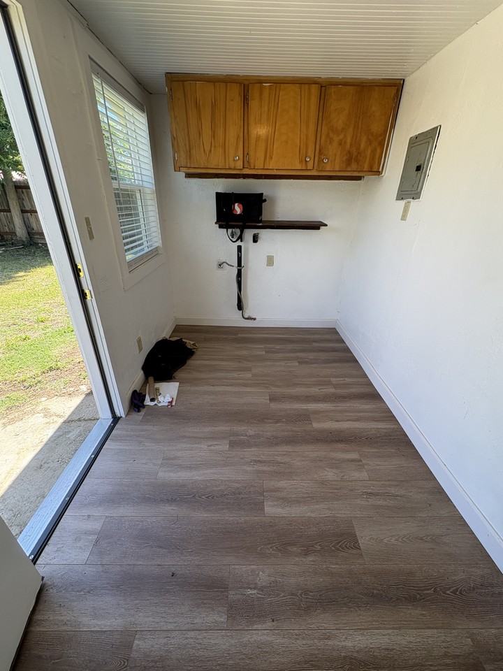 1154 Grand Ave #1 - Photo 6 of 14