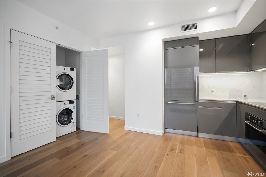 1808 Minor Avenue - 905Unit 905 #905 - Photo 5 of 50