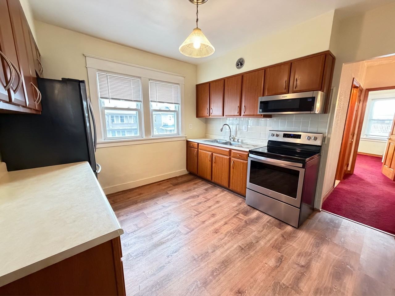 144 Lovering Ave Uppr - Photo 4 of 17