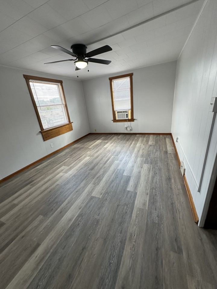 105 1/2 S 3rd St #105-1-2 - Photo 2 of 13