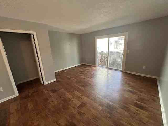 1118-1120 Lake Avenue - Photo 3 of 9