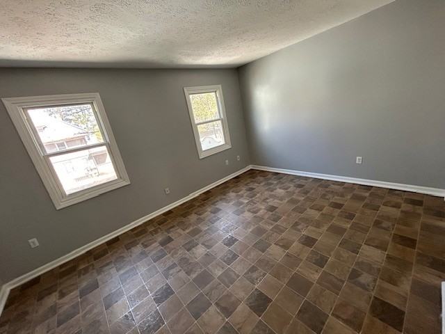 1118-1120 Lake Avenue - Photo 5 of 9