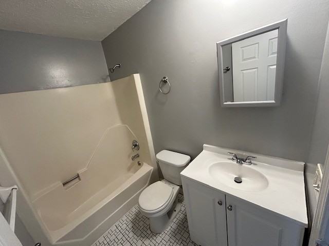 1118-1120 Lake Avenue - Photo 7 of 9