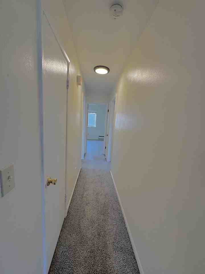 OH_AM_411-415 Grandin Avenue - Photo 6 of 6