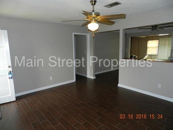 5748 Hermosa Cir - Photo 3 of 15