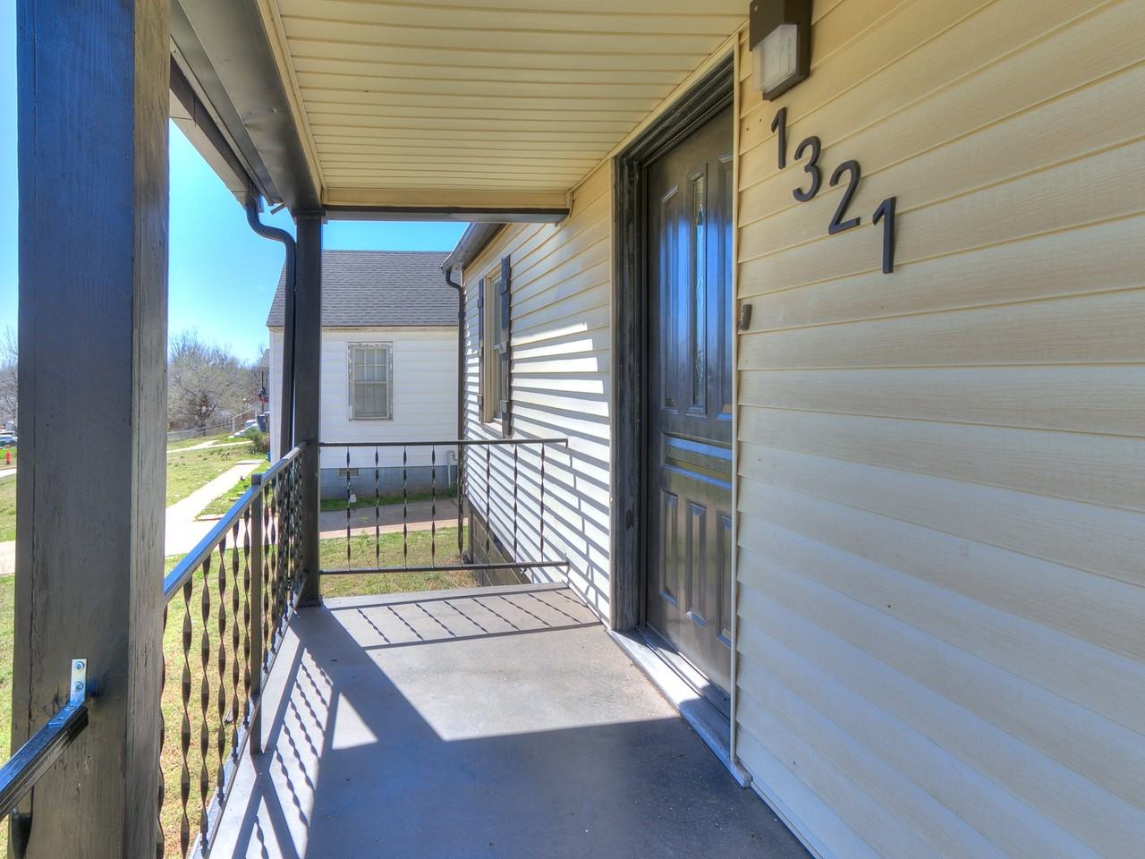 1321 Bellevidere Dr #1 - Photo 2 of 11