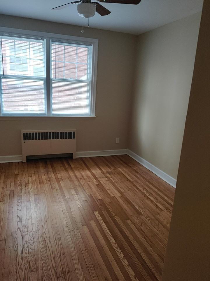 2444 North 50th Street - Photo 4 of 28