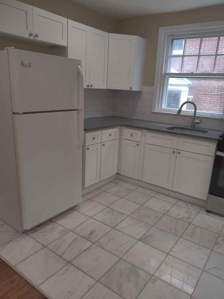 2444 North 50th Street - Photo 7 of 28