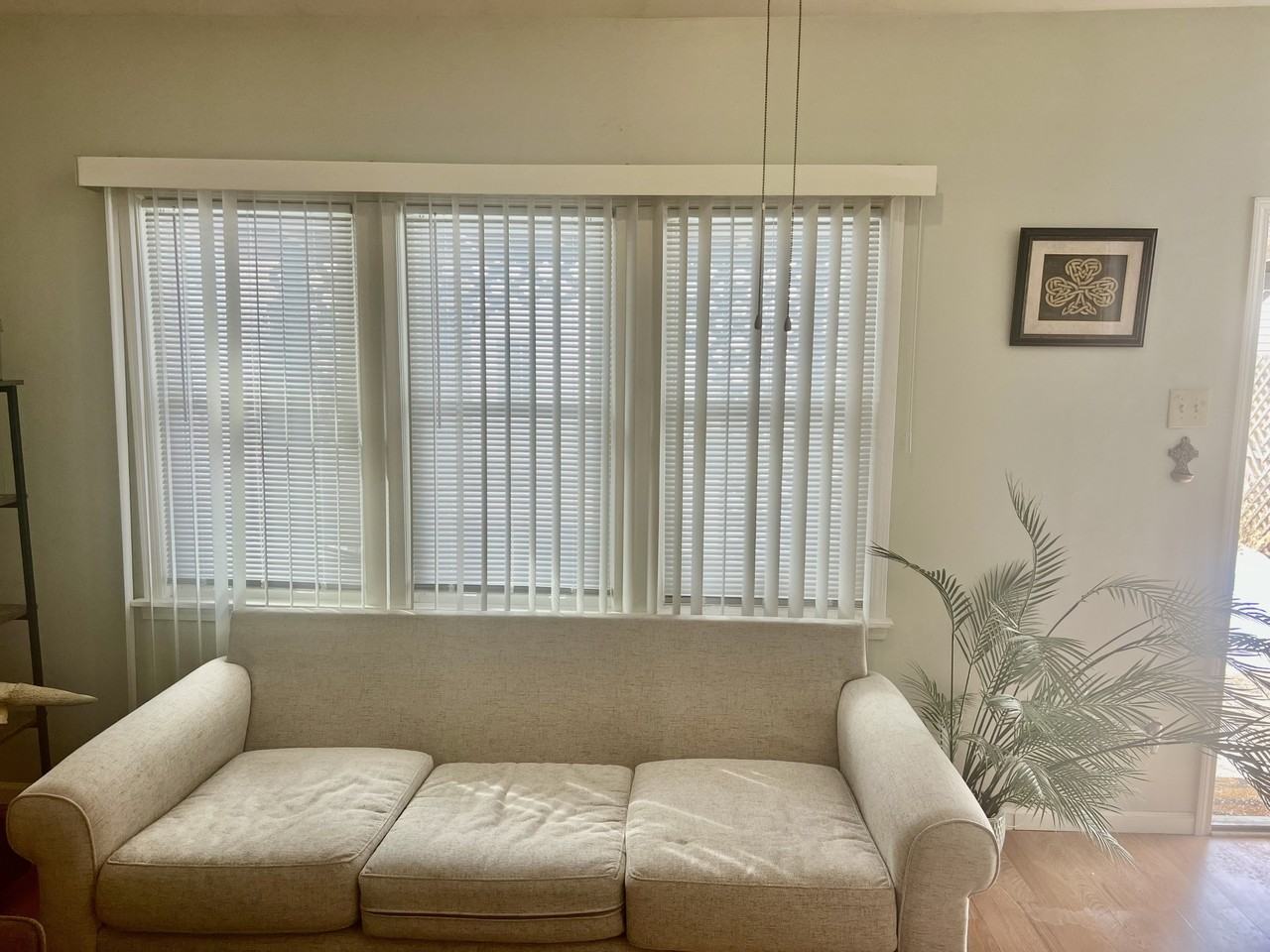 3647 N Newland Avenue - Coach House - Photo 6 of 28