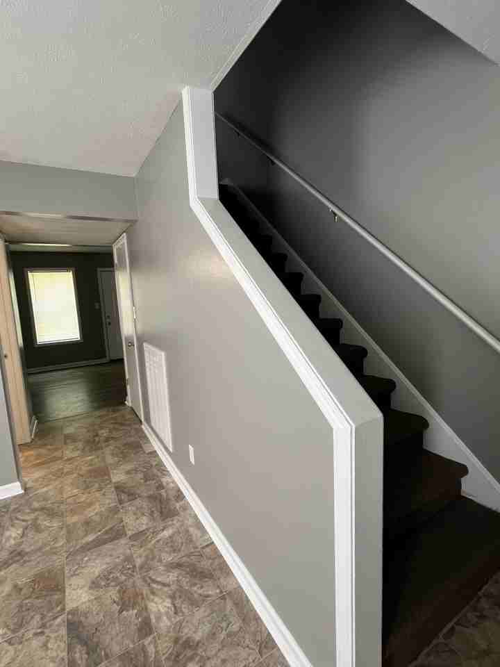 155 E Thomas Street - Photo 3 of 7