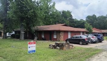 featured image of 901 E 29th Ave