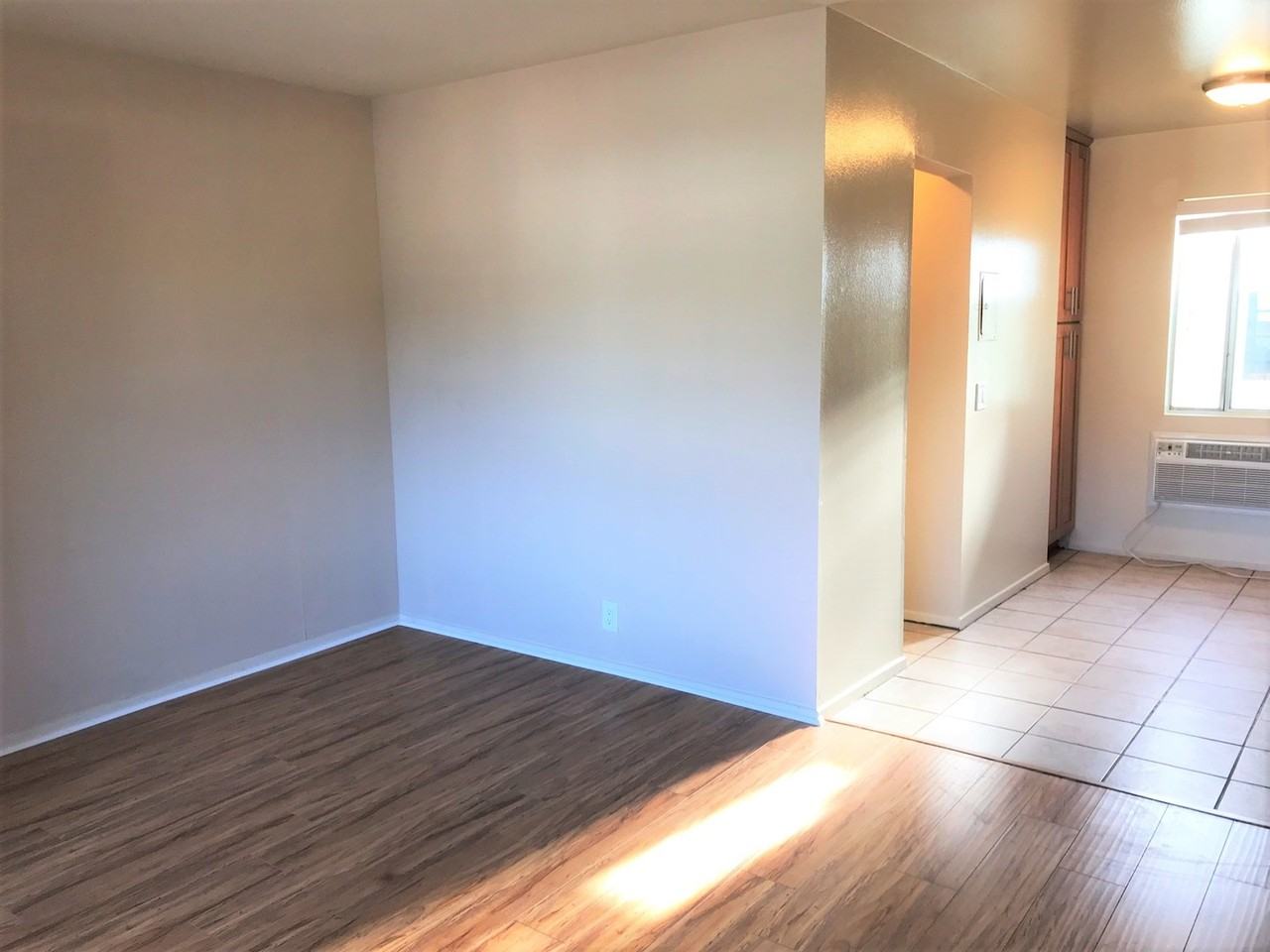 405 W Alameda Ave #L - Photo 7 of 14