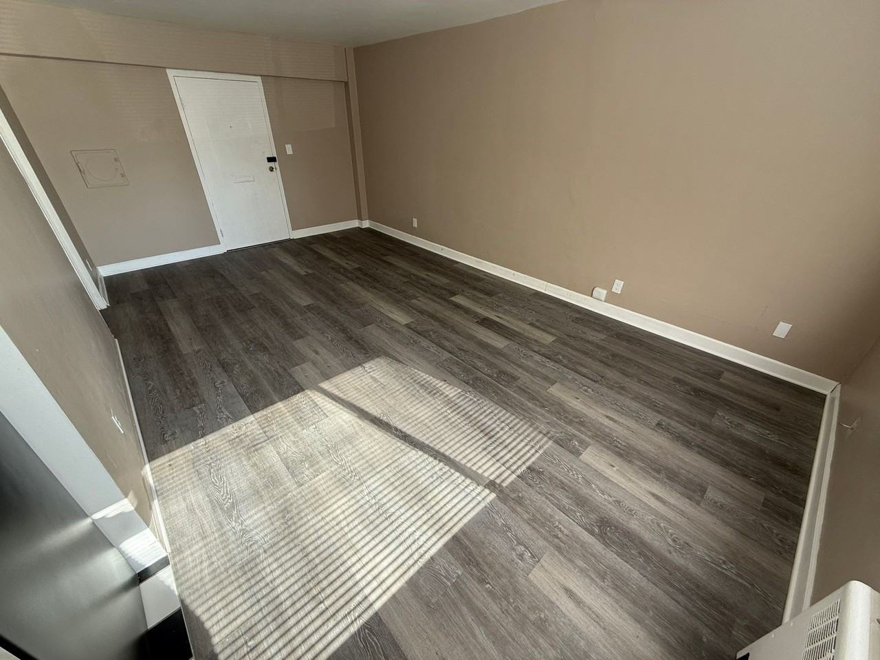 Sixteen53 Prospect Avenue - Photo 5 of 20