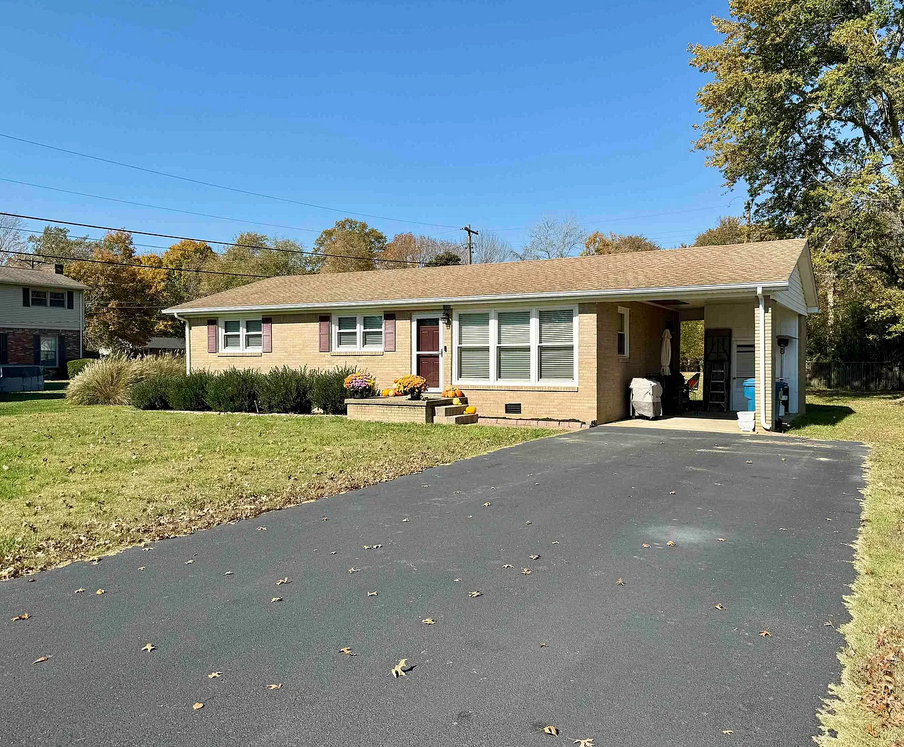 1306 Peggy Ann Dr #1 - Photo 2 of 11