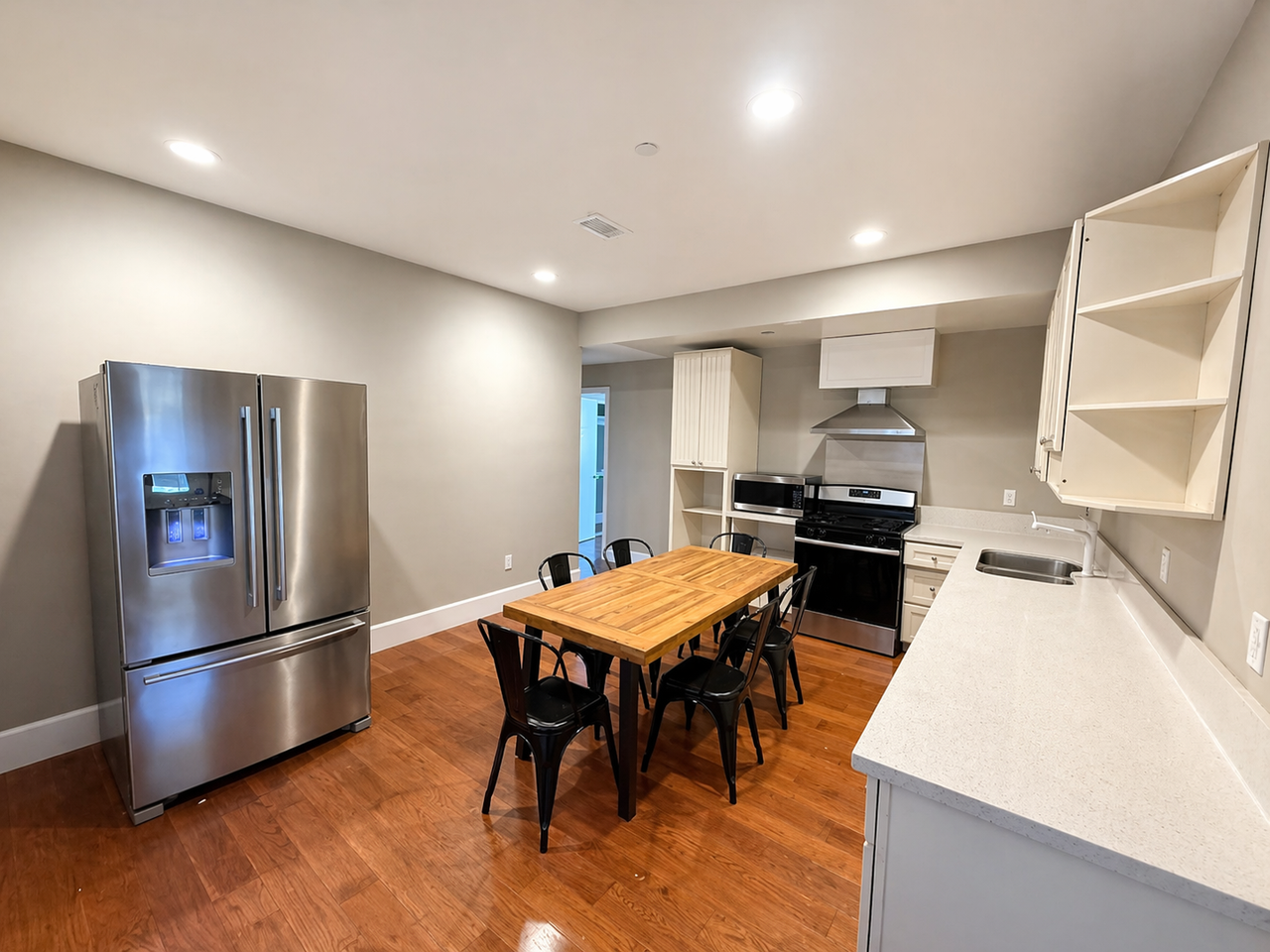 1212 W. 37th Drive - Photo 6 of 27