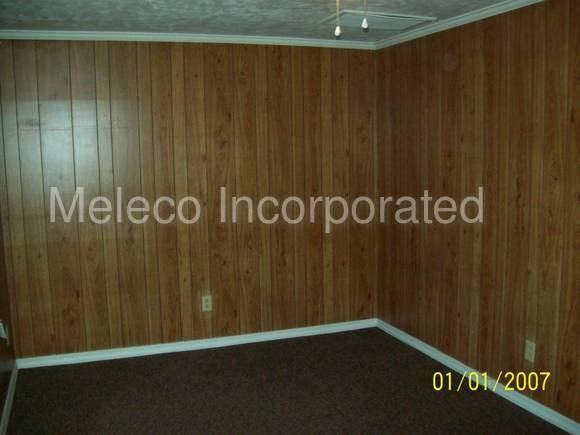 1507 3rd Ave - Photo 3 of 8