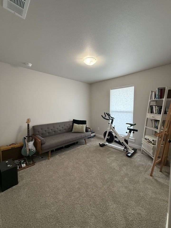 14507 Quanah Ave #1 - Photo 2 of 17