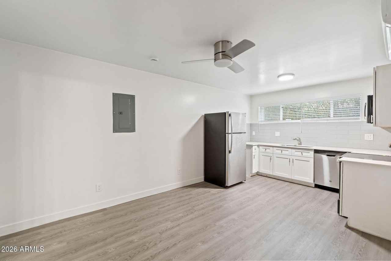 1707 N 18th St #B7 - Photo 6 of 14