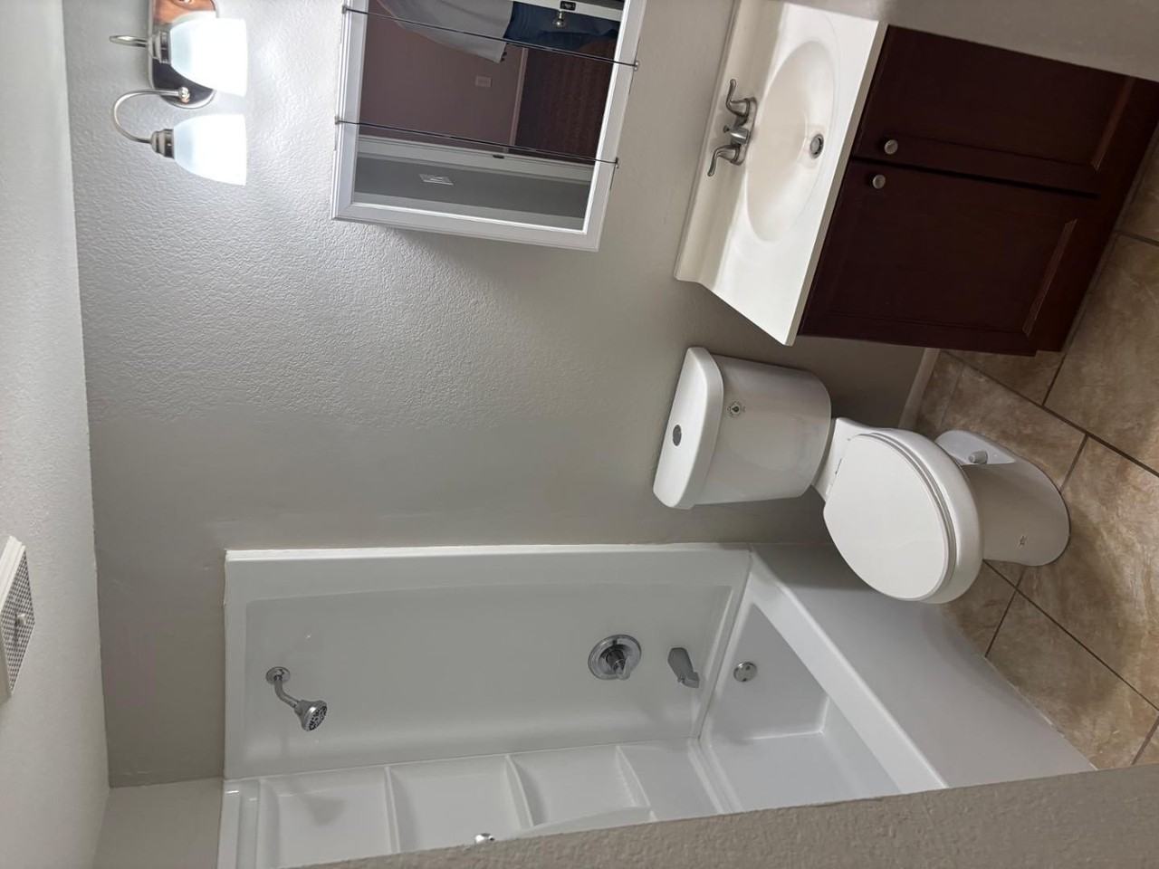 168 S 54th St #B - Photo 3 of 14