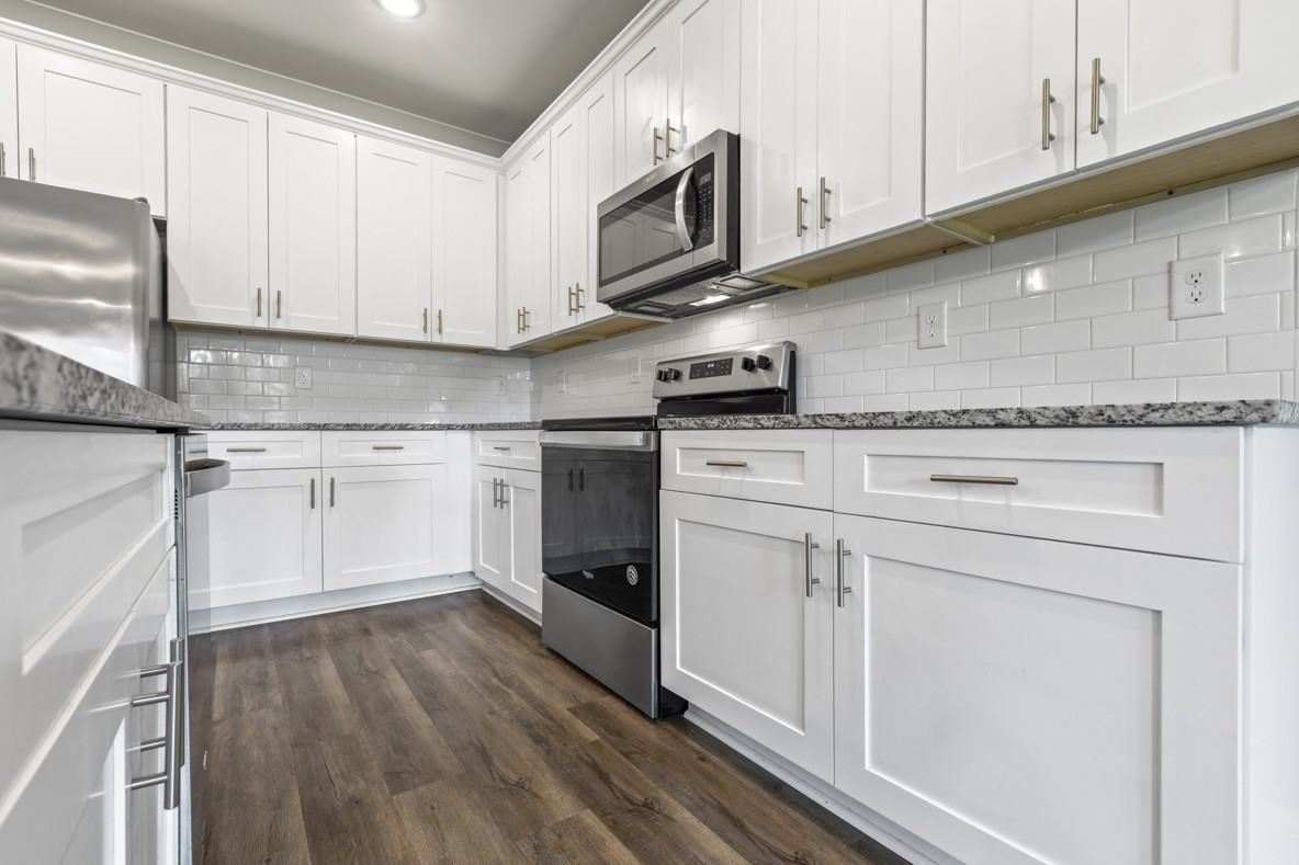 1428 Gatewood Pl #1 - Photo 7 of 24