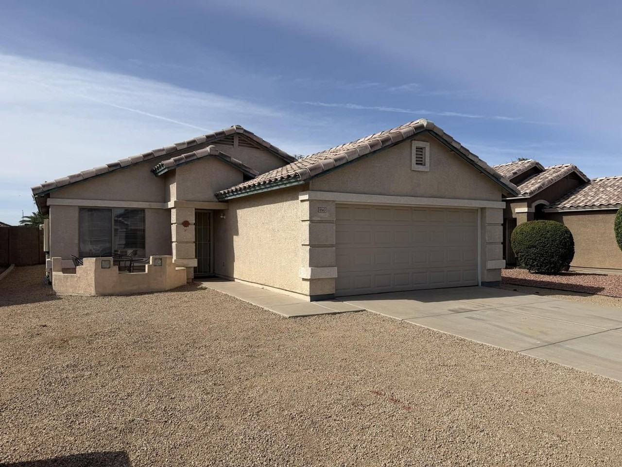 8563 W Mission Ln - Photo 2 of 22